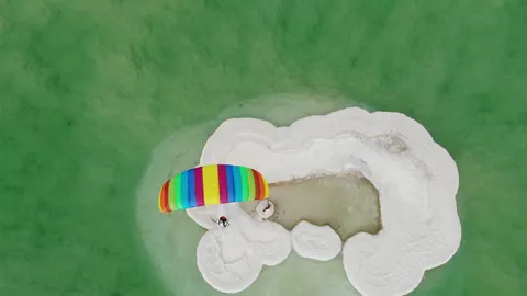 APCO Adama – paraglider by APCO Aviation in flight (image 5)