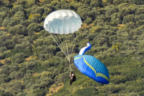 APCO Mayday PP Tandem – rescue parachute by APCO Aviation (image 2)