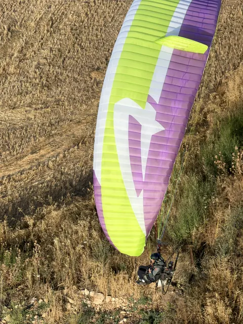 APCO F3 MKII – Motorschirm von APCO Aviation im Flug (Bild 19)