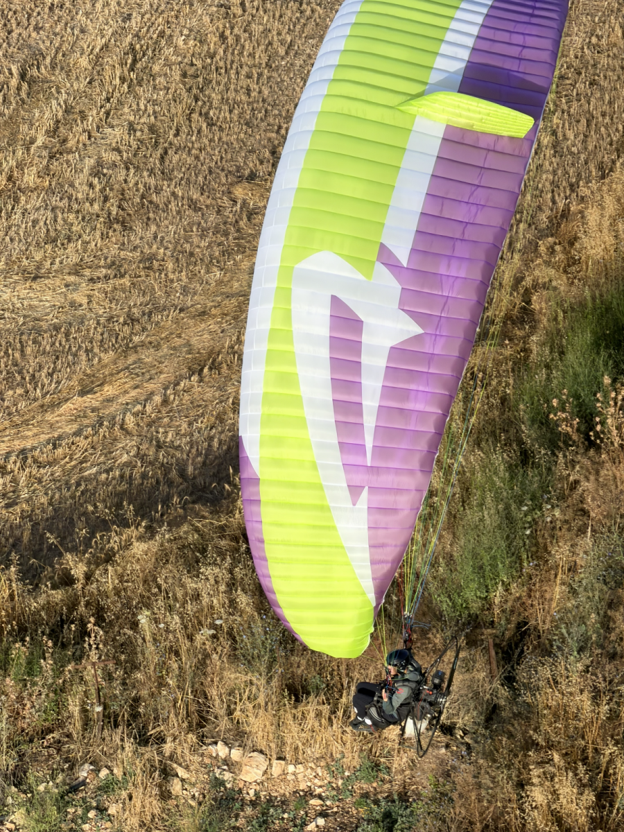 APCO F3 MKII – aile de paramoteur d'APCO Aviation en vol (image 19)