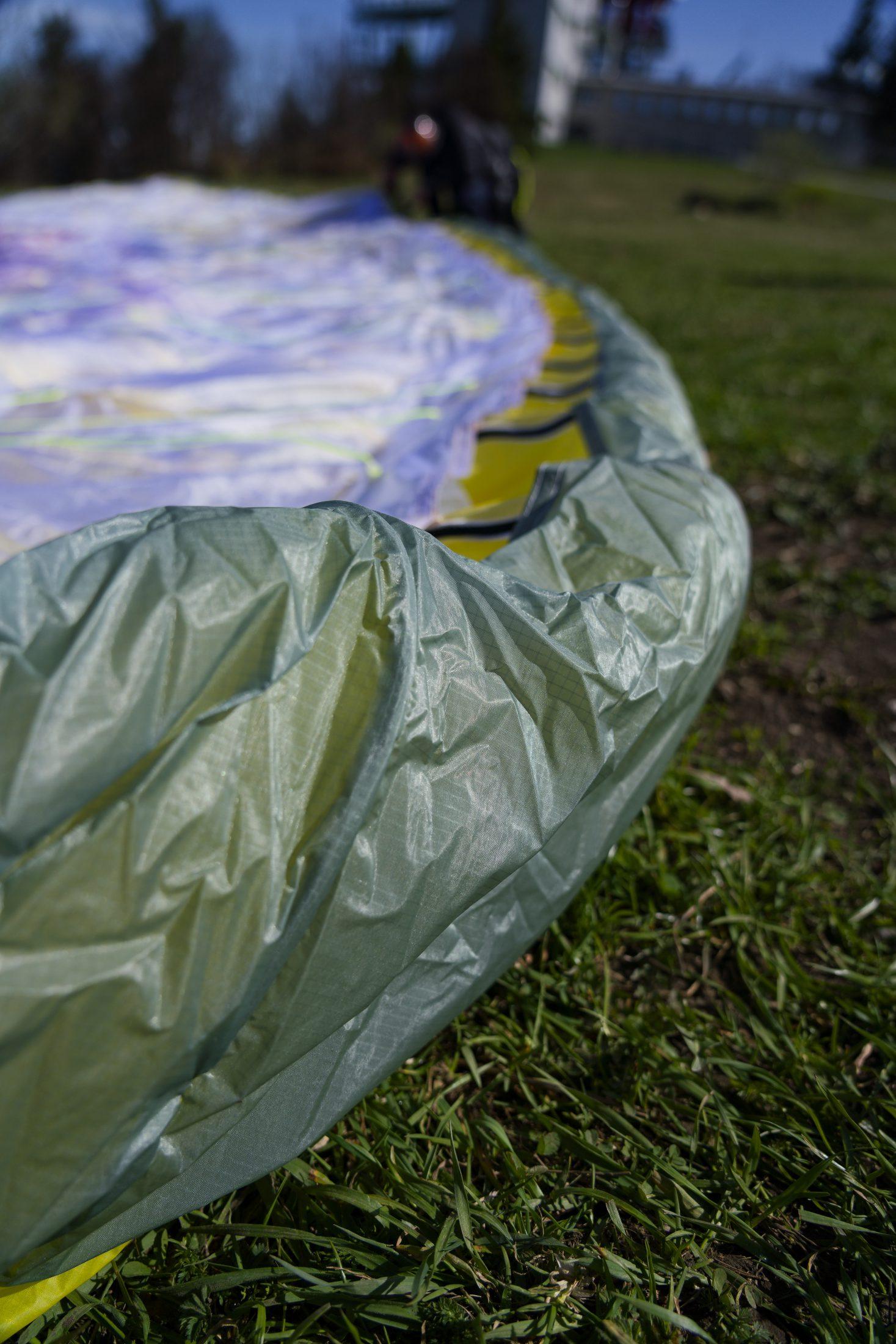APCO Game MKIII – EN-B paraglider by APCO Aviation in flight (image 6)