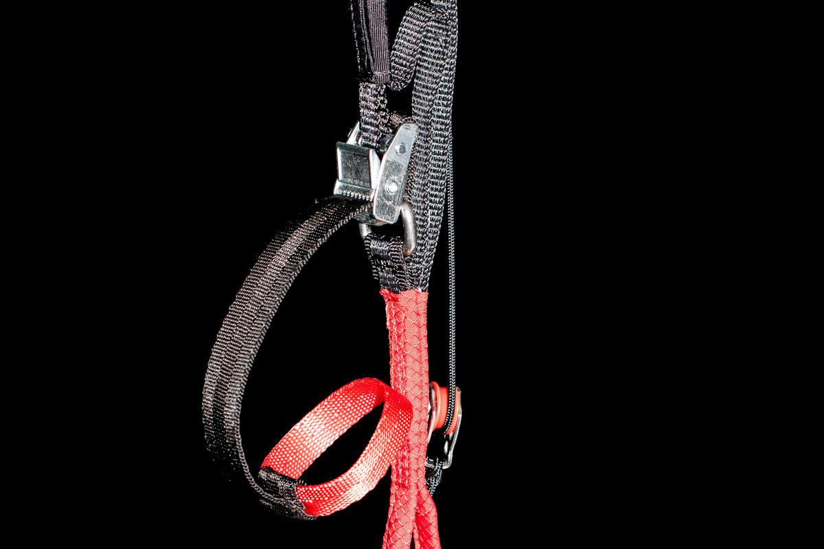 APCO Hybrid Paramotor – EN-B aile de paramoteur d'APCO Aviation en vol (image 26)