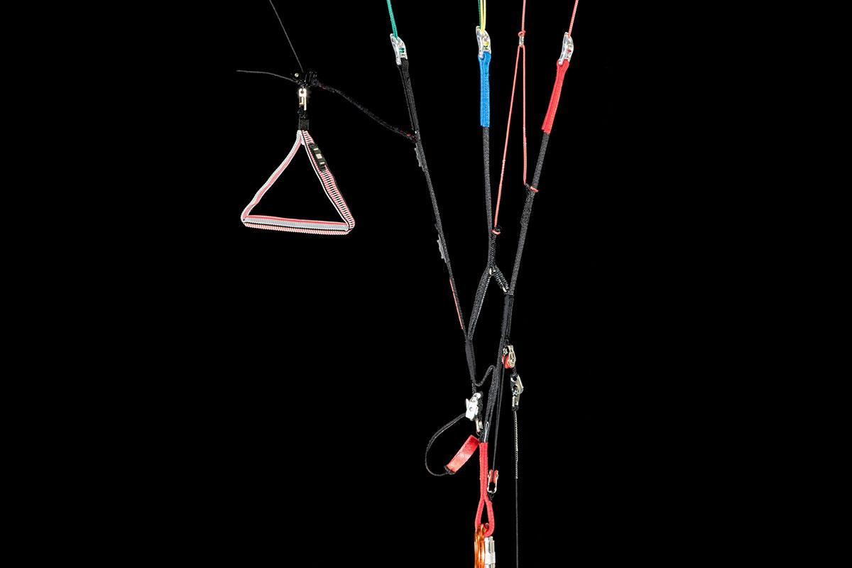 APCO Hybrid Paramotor – EN-B aile de paramoteur d'APCO Aviation en vol (image 25)