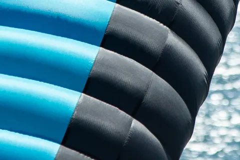 APCO NRG III – paramotor wing by APCO Aviation in flight (image 21)