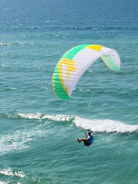 APCO Viva parapente EN-A – vol au-dessus des vagues